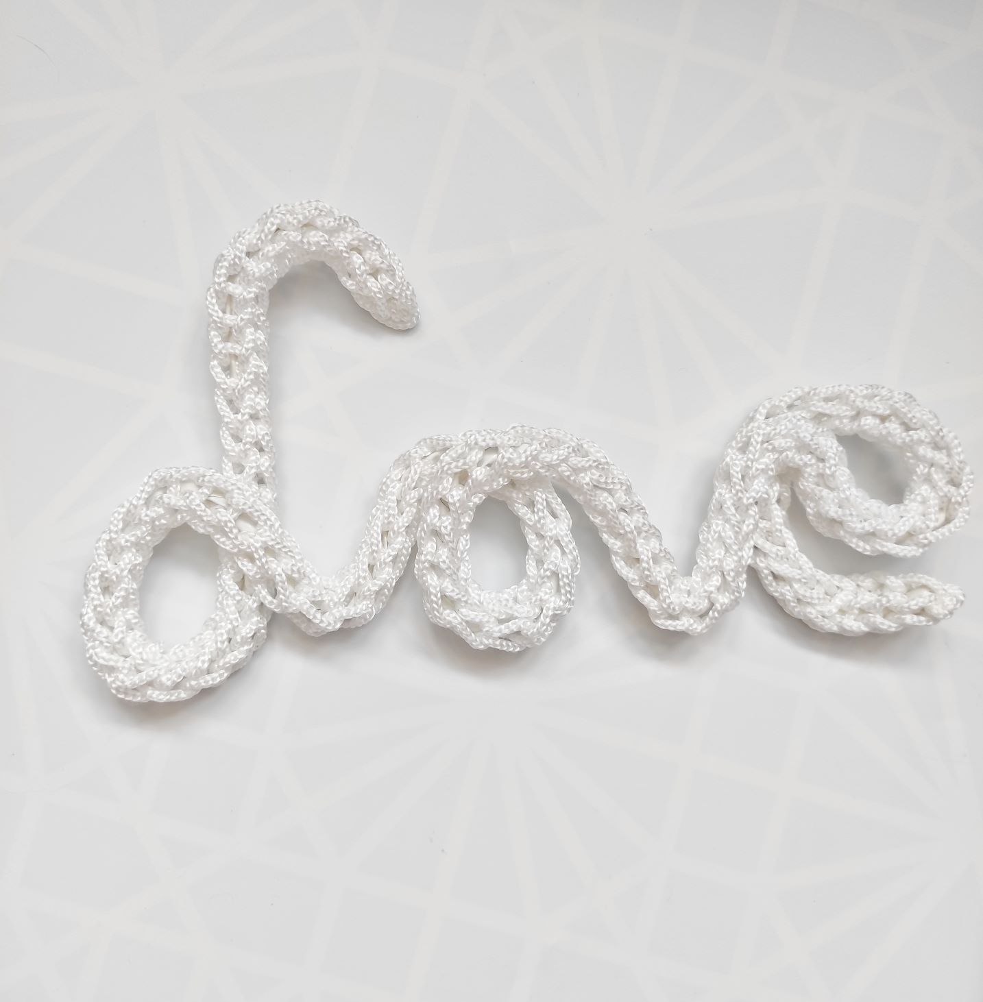 декоративная надпись крючком