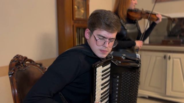 Belle - Notre Dame De Paris | Accordion & Violin смотреть онлайн