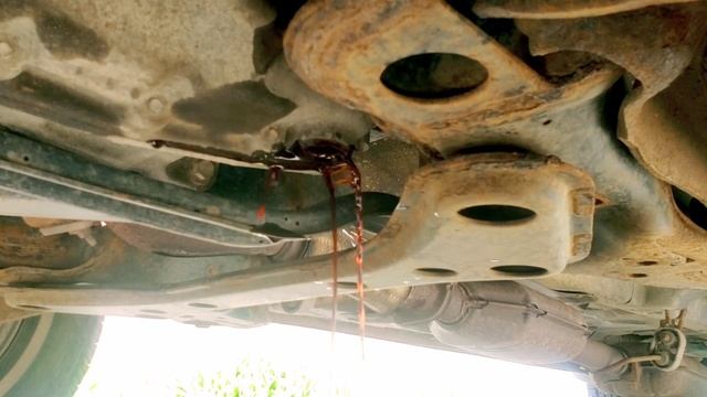 How to change Automatic Transmission Fluid смотреть онлайн