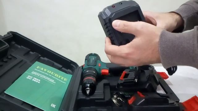 Шуруповерт аккумуляторный FAVOURITE 36 В. Ударный. смотреть онлайн