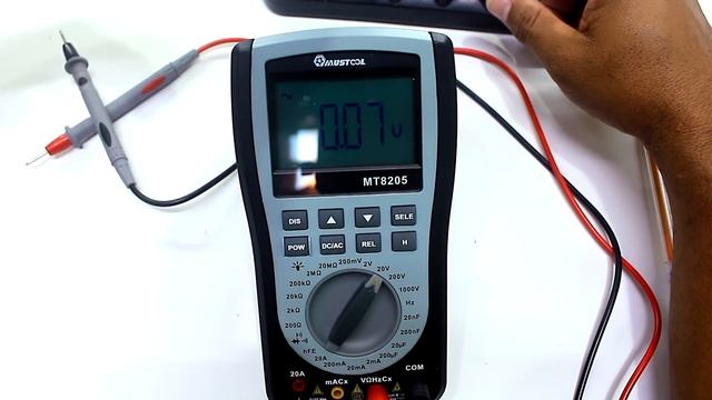 Multímetro Osciloscópio 2 em 1 MUSTOOL MT8205. смотреть онлайн