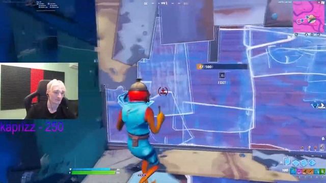 Мирвана рассказывает про новую камеру, разваливает славиков и балдеет с работы Билайна.