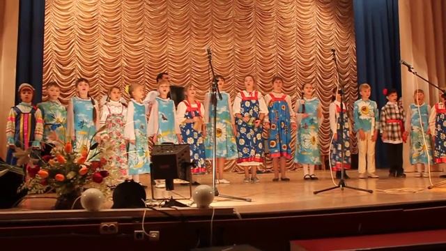 День народного единства в селе Шигоны, Самарская обл. Детский хор музыкальной школы. смотреть онлайн