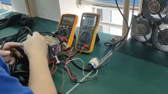 Testing AT937A Handle смотреть онлайн