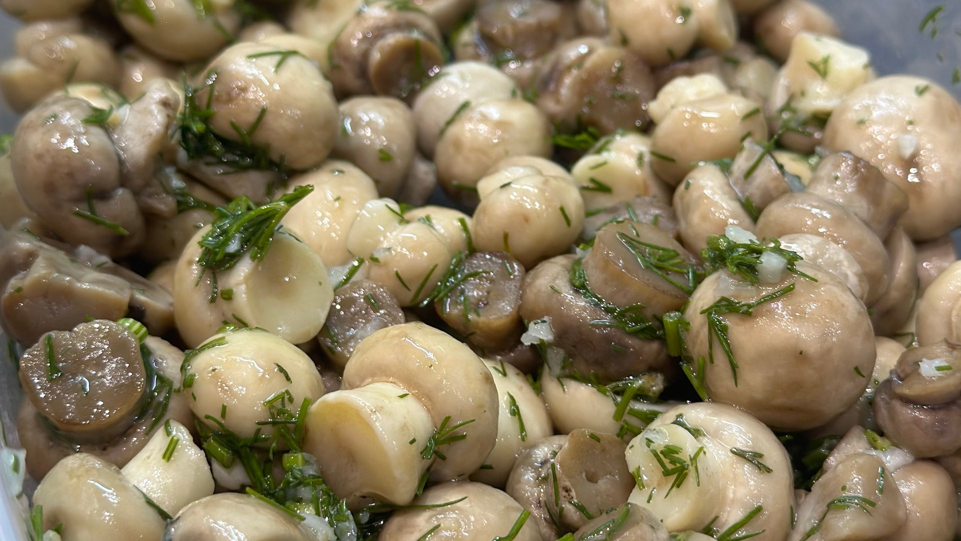 Маринованные шампиньоны/ Такую закуску сметут со стола/ 30 минут и маринад готов