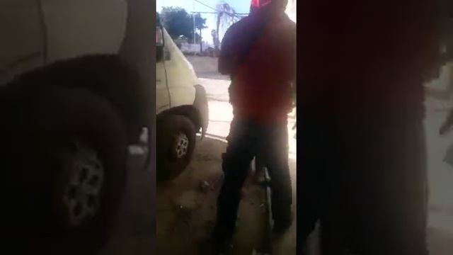 П'яный украинец получил от негра смотреть онлайн