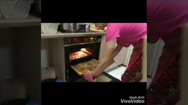 Делаем рождественские пряники с Викой ? смотреть онлайн