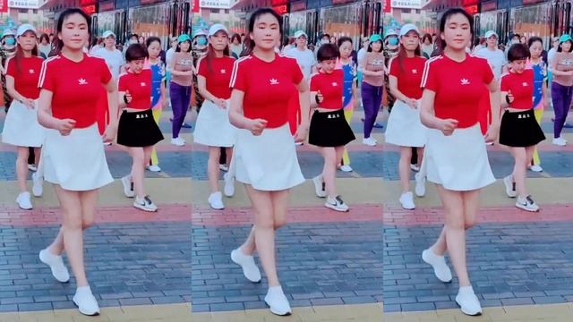 ?吉林美女跳个 ??《我曾用心爱着你》? ?舞动青春活力无限? смотреть онлайн
