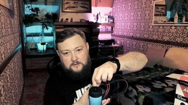 КУПИЛ ИГРОВЫЕ БЕСПРОВОДНЫЕ НАУШНИКИ HYPERX CLOUD ALPHA WIRELESS!