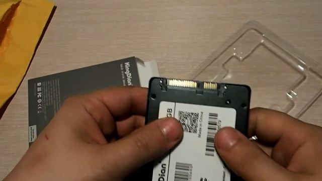SSD на 240 Гб с Алиэкспресс смотреть онлайн
