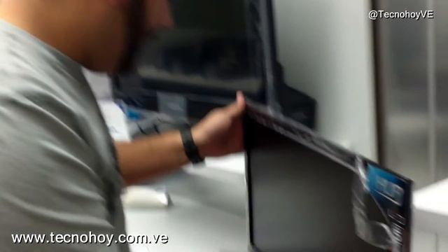 Samsung SyncMaster C23A55OU Monitor смотреть онлайн