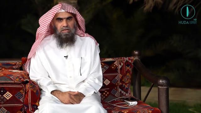 Можно ли есть мясо животного, зарезанное тем, кто молится только в пятницу? | Шейх Халид аль-Фулейд смотреть онлайн