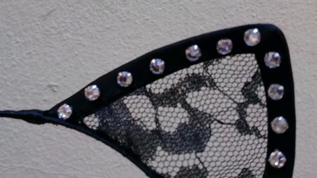 Ушки кошки со стразами Swarovski от Malana смотреть онлайн