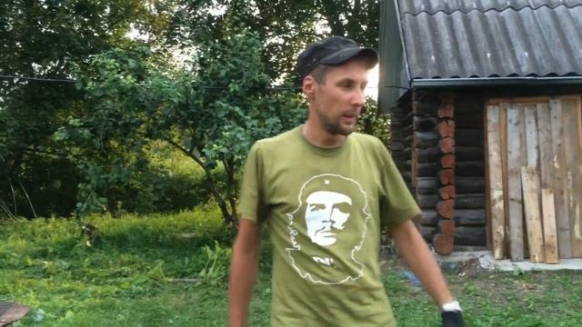 Грызуны на даче. Гнездо полевки. Дверь в баню своими руками. смотреть онлайн