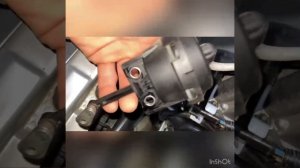 Замена патрубка сапуна на приоре с 127-м мотором.Лайфхак,без снятия ресивера .#авторемонт