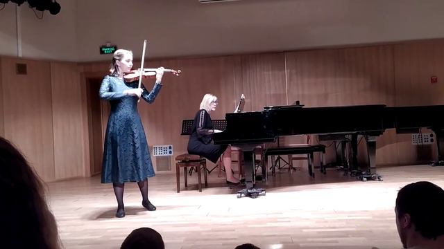 Концерт отделения струнных инструментов (2/3)