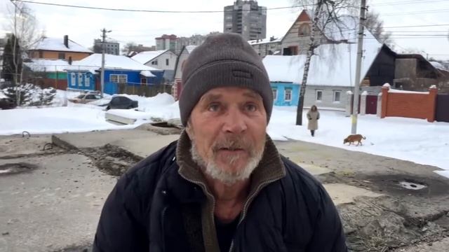 БОМЖ ВИКТОР РАССКАЗАЛ КАК ОКАЗАЛСЯ НА УЛИЦЕ. смотреть онлайн