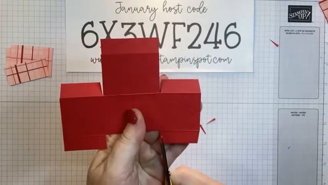 Most Adored Tapered Hershey Nugget Box смотреть онлайн