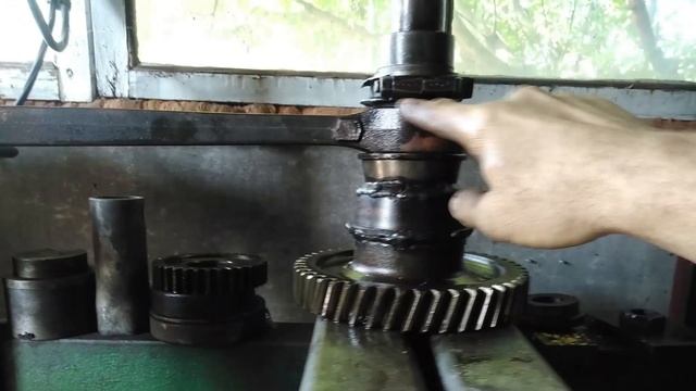 Мерседес Актрос 4144к. Сороконожка. Ремонт часть 43 смотреть онлайн