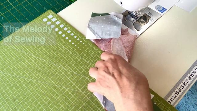 Flower Easy Quilting Block for Beginners Patchwork Quilt Patterns Patchwork Design смотреть онлайн