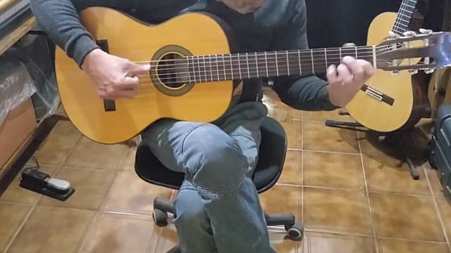 prueba de guitarra Aria AK30 смотреть онлайн