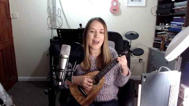"I'm still waiting" ukulele cover (Diana Ross) смотреть онлайн