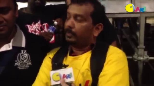【BERSIH 4.0 现场直击】9.15PM：黄潮仍不散 民众留守献支持 смотреть онлайн