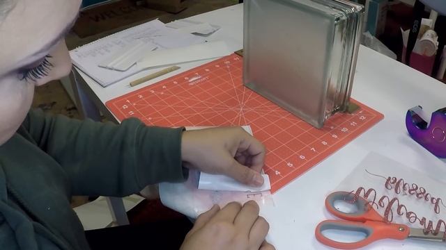 Craftmas Episode 79: Decorating and Etching a Glass Block смотреть онлайн