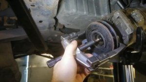 Сгоревшая электромагнитная муфта автокондиционера SANDEN Вольво ХС60;70.