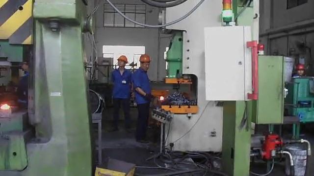 25 KJ CNC гидравлический молот кузнечный молот ковочный шарнира мяч смотреть онлайн