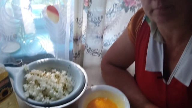 Готую з акації цвіт дуже смачно ... смотреть онлайн