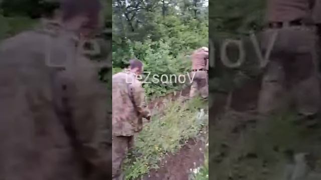 Вчера на Горловском направлении в районе Новобахмутовки сделали правильный выбор в пользу жизни и сд смотреть онлайн
