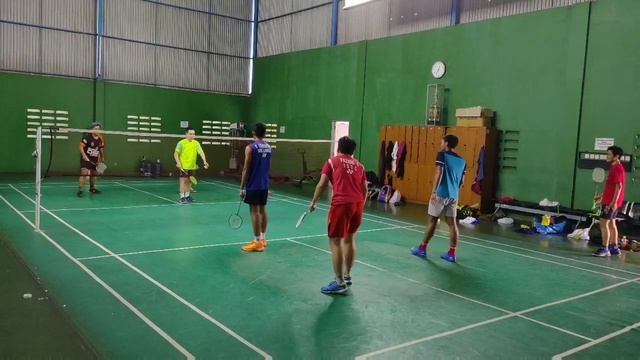 SERUNYA 3 on 3 BADMINTON. смотреть онлайн