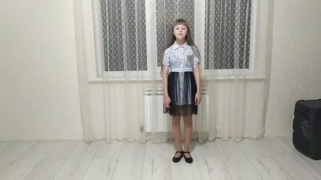 песня "Обелиск" Гареева Мария (5В класс) смотреть онлайн