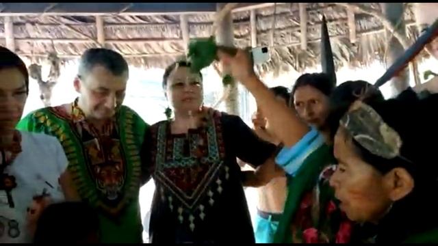 Эквадор. Племя Кечуа. смотреть онлайн