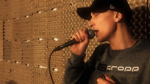 LiveInStudio №1: Локаут - Свои смотреть онлайн