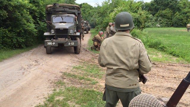 Museum of American Armor brings its armor experience convoy into the battlefield last autumn, 2019. смотреть онлайн