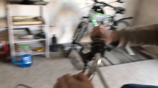 Ужасный мотоцикл МинсК. Серия 1. Horrible motorcycle Minsk from USSR. Episode 1. смотреть онлайн