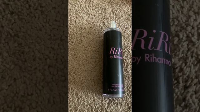 Review on Riri and scent combos смотреть онлайн