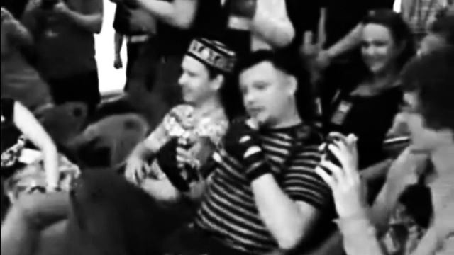 ГОРШОК ХОЧЕТ САЖАТЬ НАТУРАЛОВ! смотреть онлайн