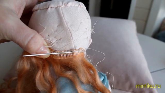 Как пришить трессы текстильной кукле смотреть онлайн