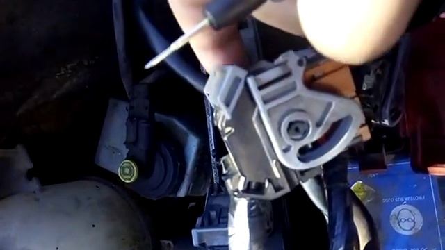 Comprobando cables ecu 2 de 2 Motor k9k700 dci Kangoo 2008 смотреть онлайн