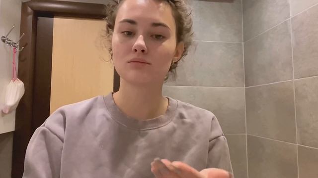 Ультразвуковая чистка лица | Уход за кожей лица и пористыми волосами смотреть онлайн