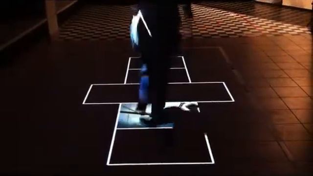 Интерактивный пол, игра классики смотреть онлайн