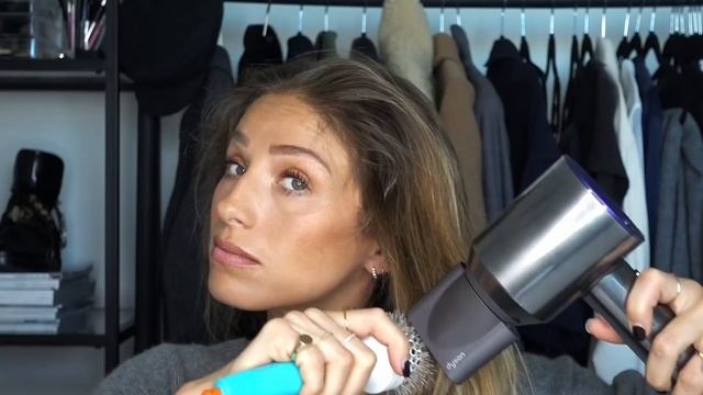 DYSON SUPERSONIC | STRAIGHT HAIR TUTORIAL смотреть онлайн