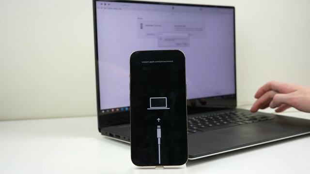 iPhone 13 A Repair Nightmare - Teardown and Repair Assessment смотреть онлайн