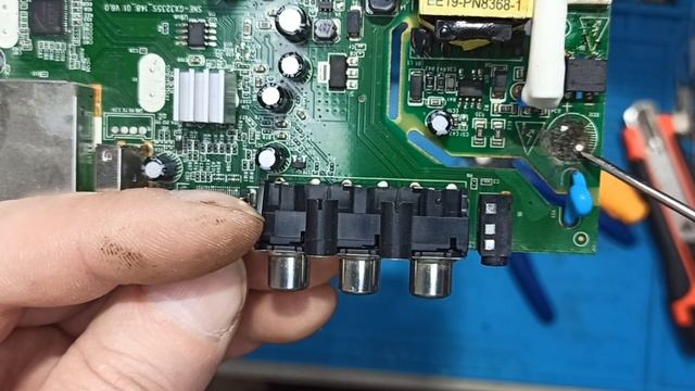 Не включается приставка Т2. Ремонт тюнера Т2 своими руками. двб т2 смотреть онлайн