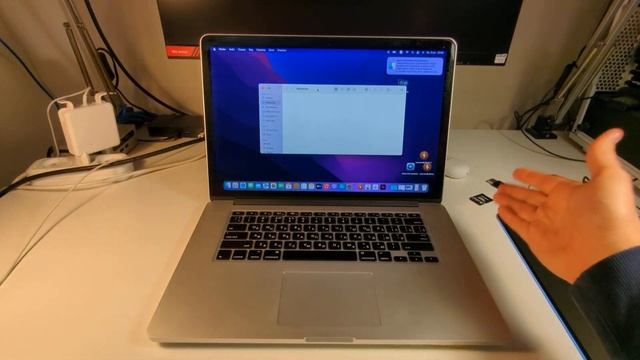 09.10.23 MacBook Pro 15 2015 I7 16gb 512gb
