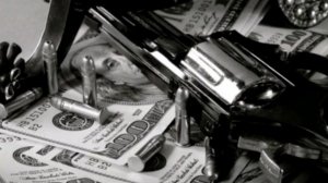 Красное дерево трутень