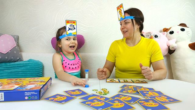 КТО Я? Играем вместе с Настей  Nastya Life VLOG 0+